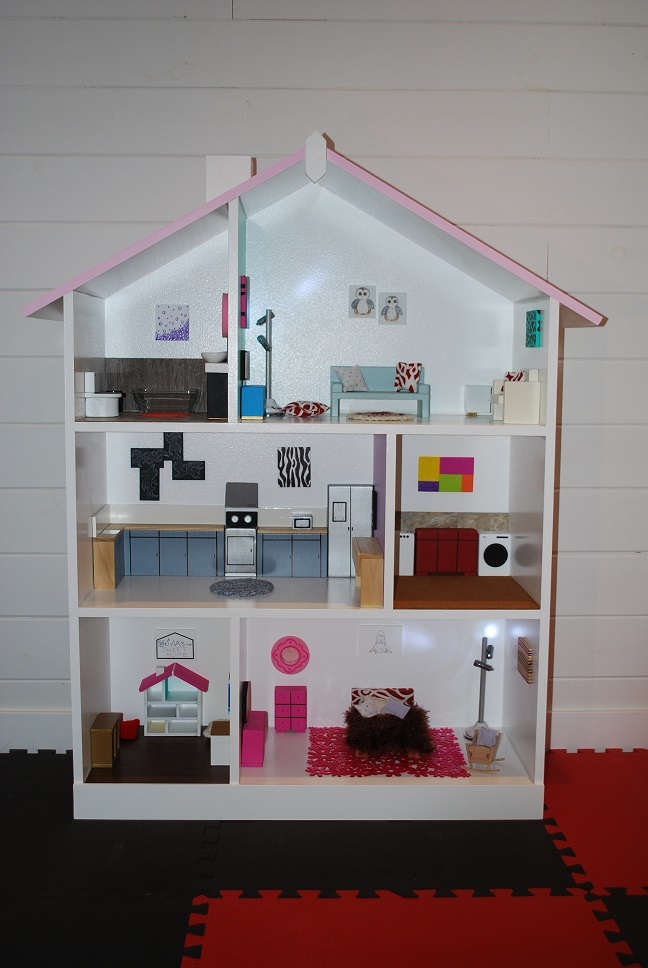 dollhouse for small spaces